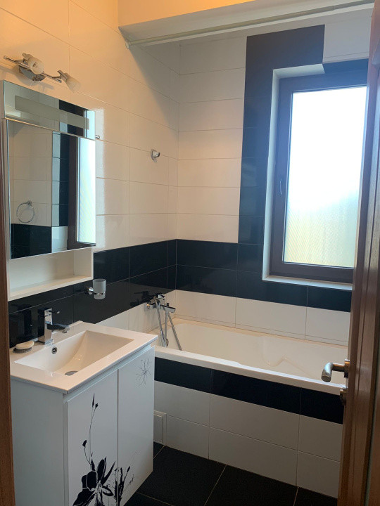 Apartament modern cu 2 camere, in zona FSEGA