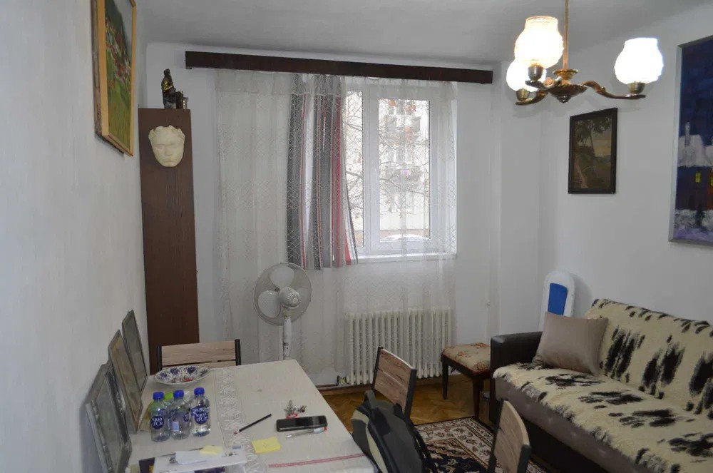Apartament 2 camere 42 mp situat in  zona Horea