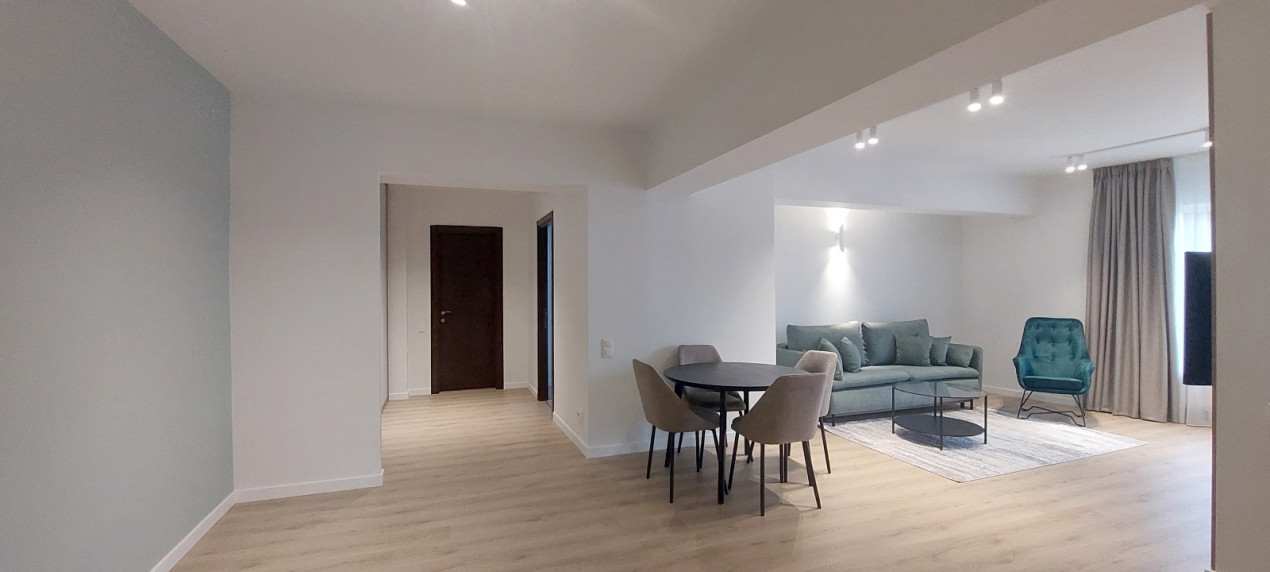 Apartament cu 2 camere de lux, 82mp in Plopilor 