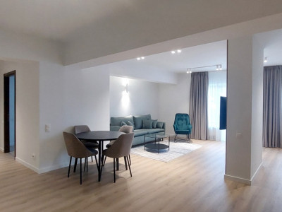 Apartament cu 2 camere de lux, 82mp in Plopilor 