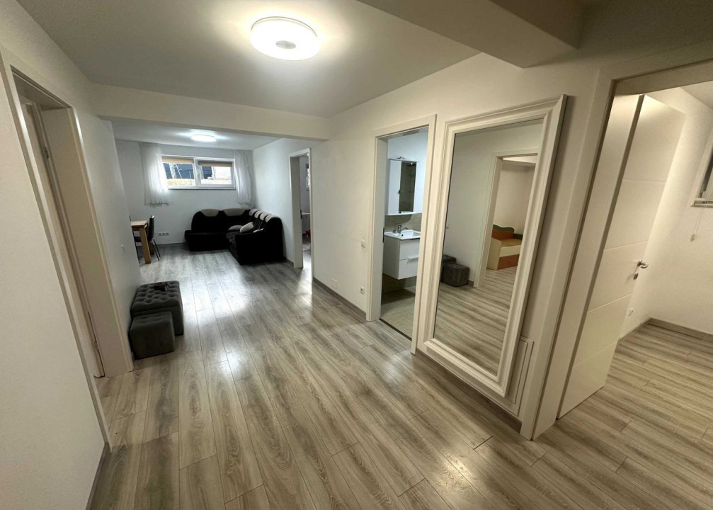 Apartament 4 camere, 77 mp, Gruia