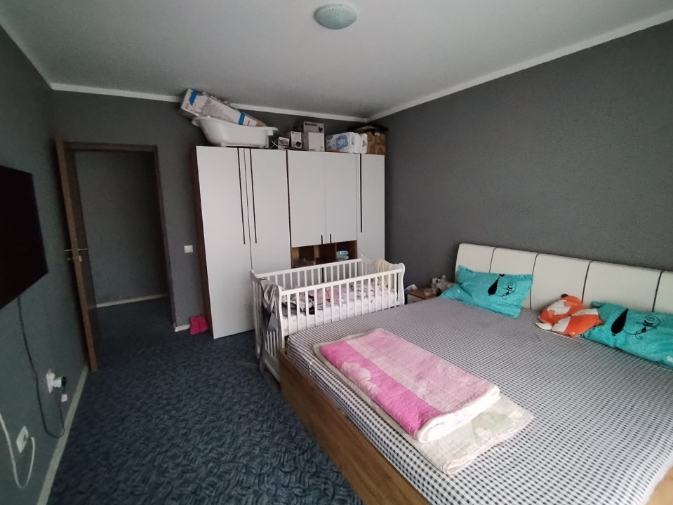 Apartament de vanzare, 2 camere,52 mp, Zona Porii