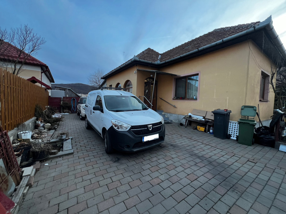 Casa individuala,  89 mp, 1700mp teren, Str Avram Iancu