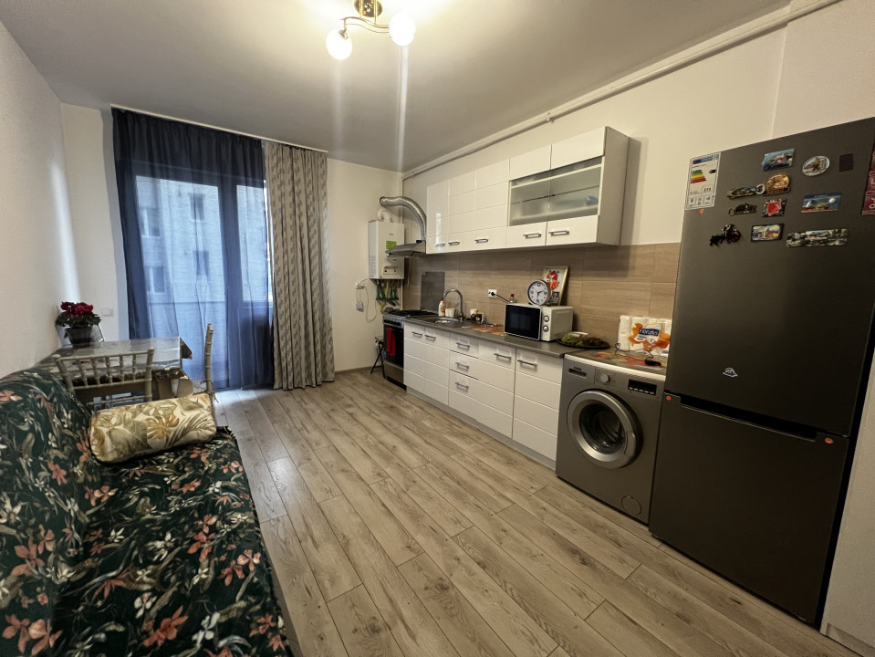 Apartament de 2 camere, 40 mp, Zona Eroilor