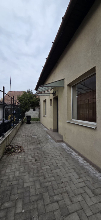 Casă individuală, 1555 euro/mp, 225 mp utili, zona Oașului