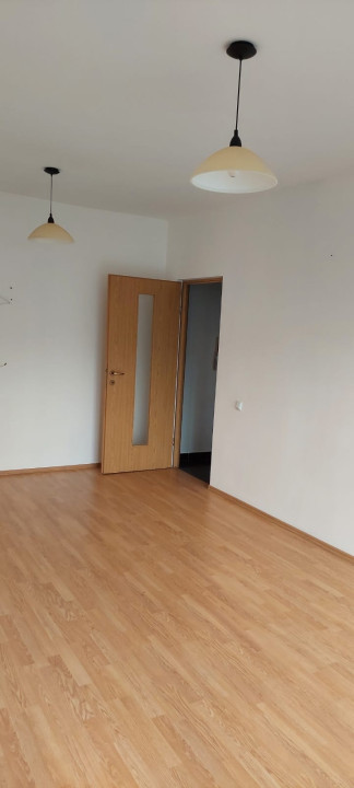 Apartament de 2 camere decomandat, 54 mp, zona Terra