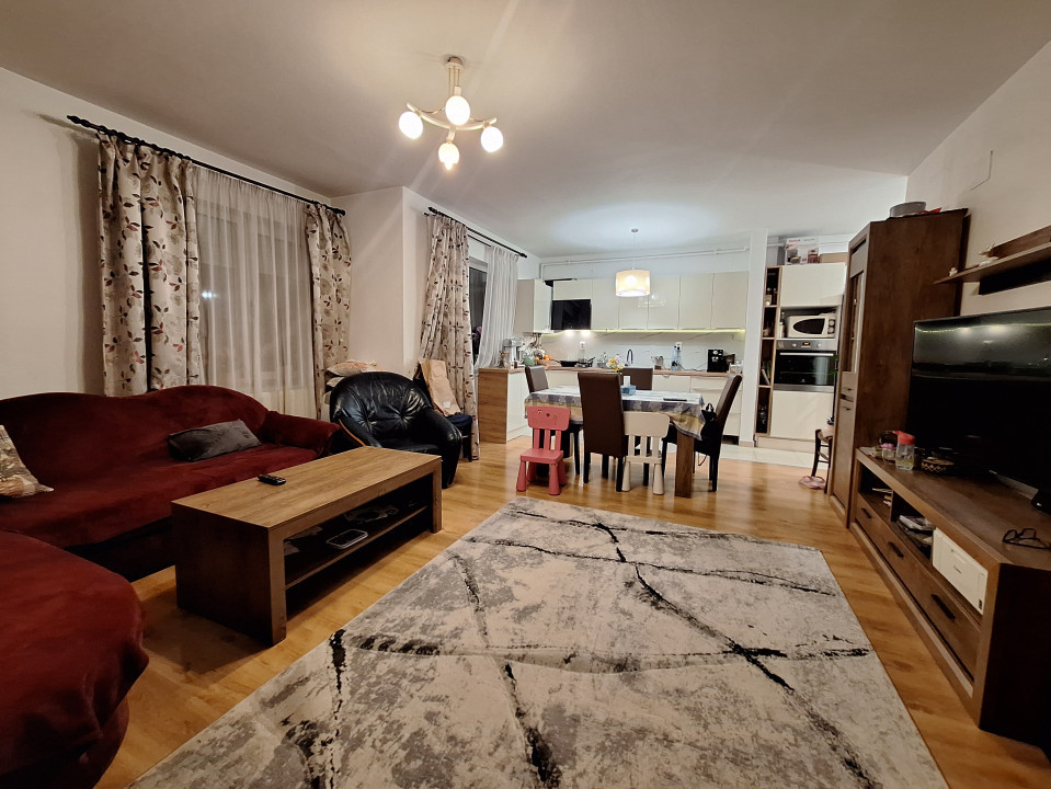 Apartament cu 3 camere, 64,23 mp, parcare, zona KIK