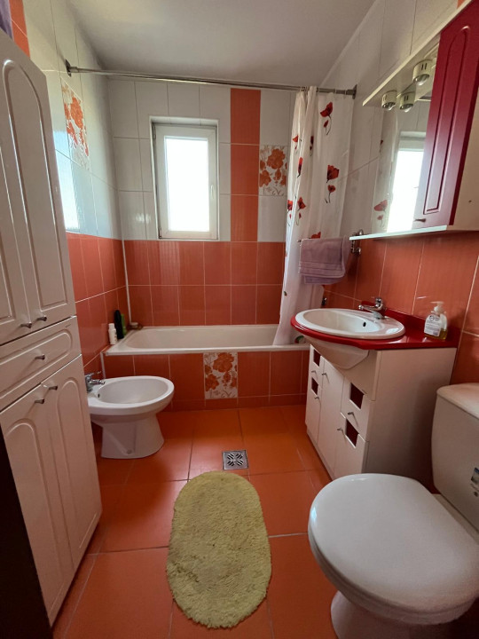 Apartament 3 camere semi decomandat, 56mp, Dambul-Rotund zona Transilvaniei.