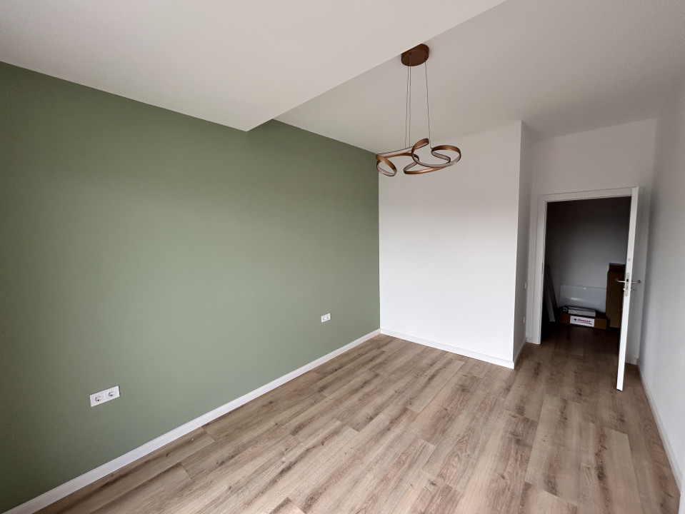 Apartament cu 3 camere, 55 mp, terasa 10 mp Eroilor 
