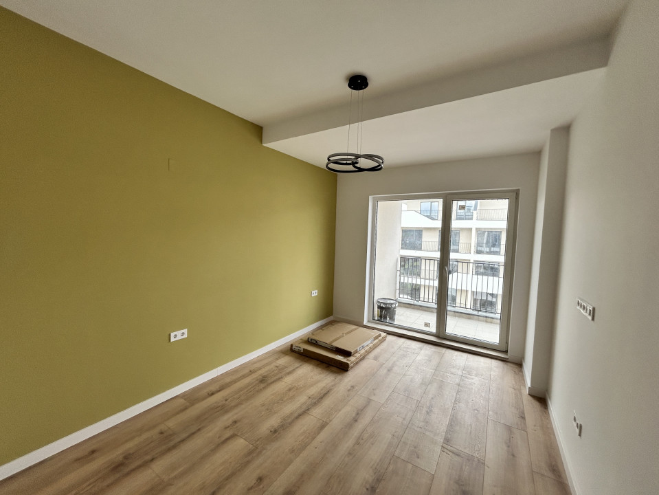 Apartament cu CF 3 camere finisat 55mp terasa 10mp Central Eroilor 