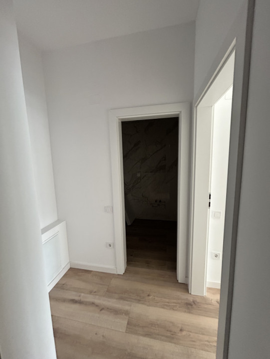 Apartament cu CF 3 camere finisat 55mp terasa 10mp Central Eroilor 