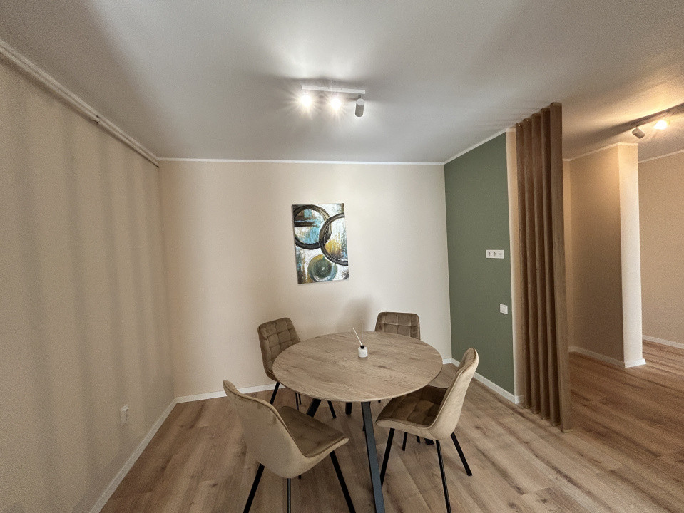 Apartament cu 3 camere finisat 55mp terasa 10mp Central Eroilor 