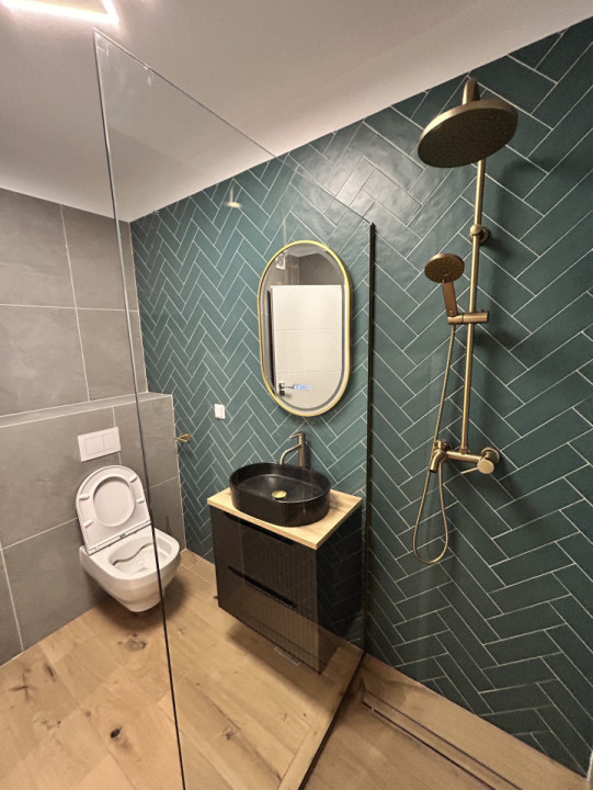 Apartament cu 3 camere finisat 55mp terasa 10mp Central Eroilor 