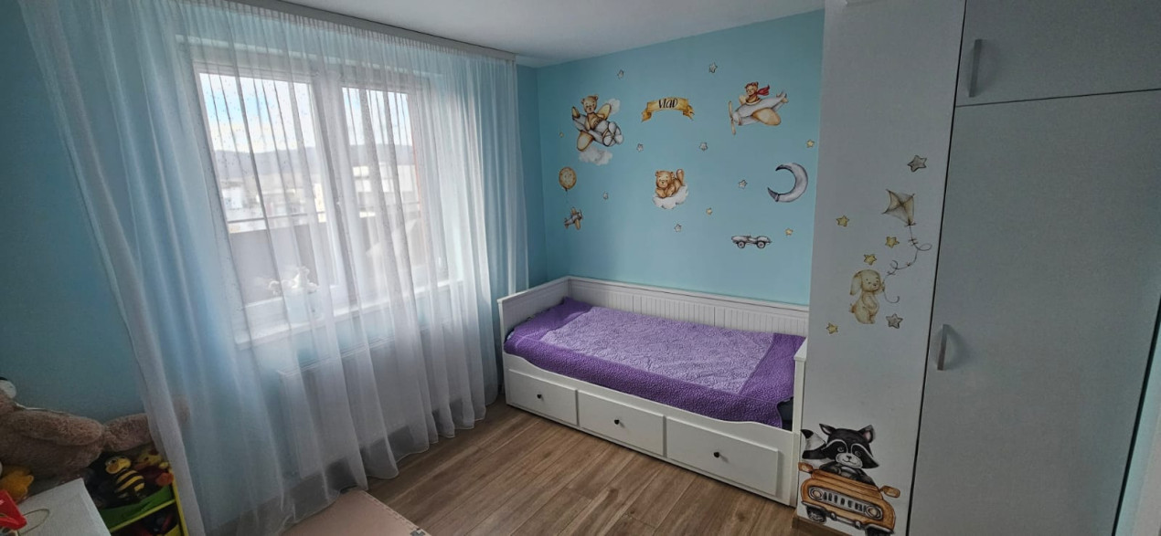Apartament cu 3 camere, Baciu, 70 mp, terasă 28 mp