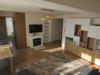 Apartament cu 3 camere, Baciu, 70 mp, terasă 28 mp