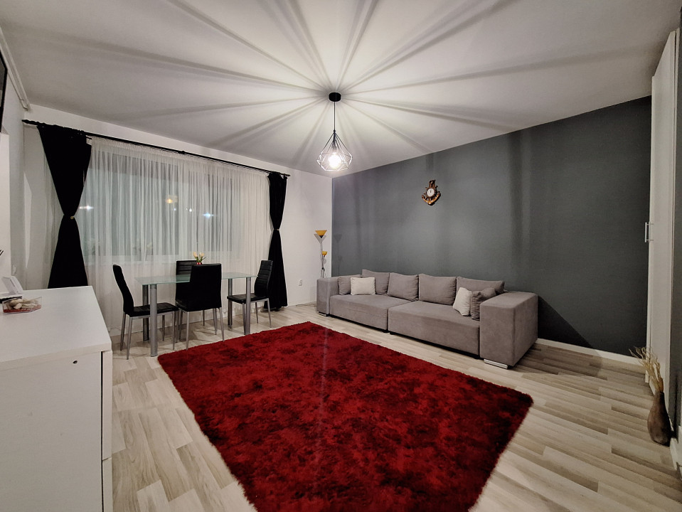 Apartament cu o camera, 35 mp, zona Teilor