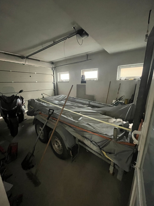 Casa individuala, 5 camere, 268mp si teren 500mp. Comuna Chinteni