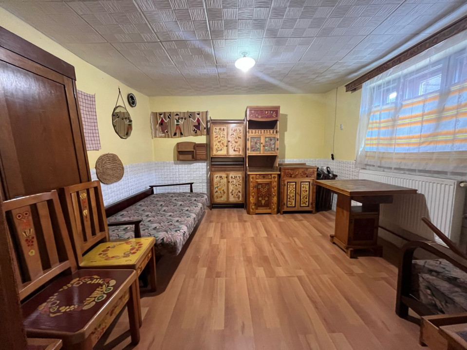 Casa 2 camere, 70mp, 130mp teren, BT ARENA