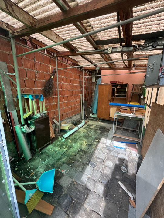 Casa 2 camere, 70mp, 130mp teren, BT ARENA