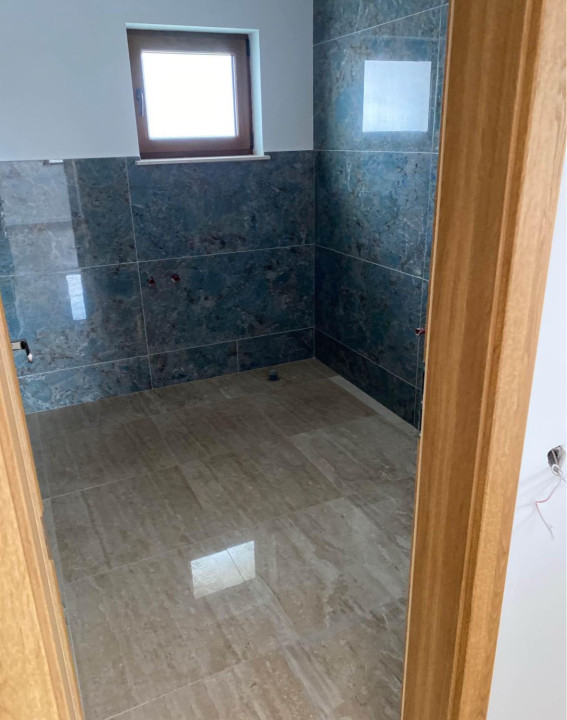 Casă individuală, 5 camere, 120 mp, teren 325 mp, Apahida