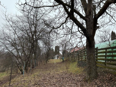 Teren intravilan cu casa demolabila 560 mp AUTORIZAT , Andrei Muresanu