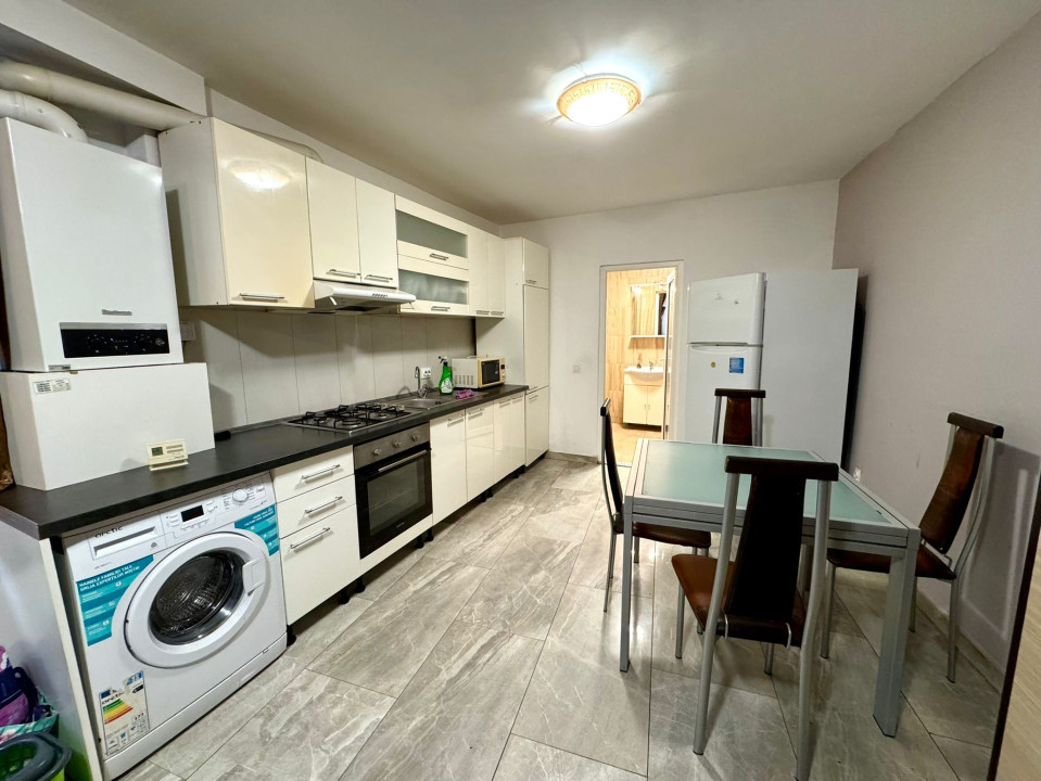 Apartament 3 camere, 80 mp utili, scară interioară, zona Memorandumului