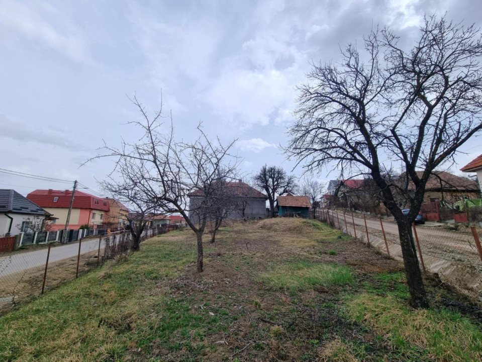 Casă individuală, 187 mp utili, teren 1242 mp, sat Gheorgheni