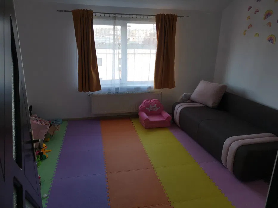 Apartament 3 camere, 75 mp utili + 80 mp pod, cartier Mărăști, zona The Office