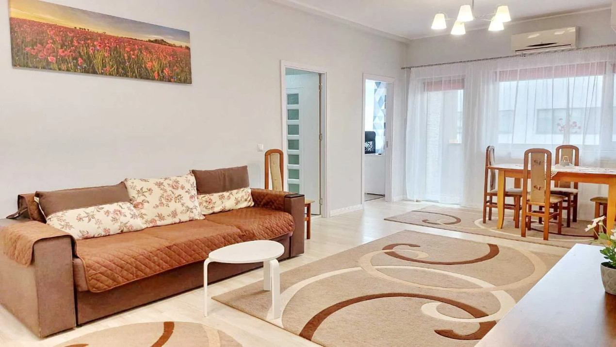 Apartament de 2 camere, 62,5 mp, parcare, zona Stadionului Floresti
