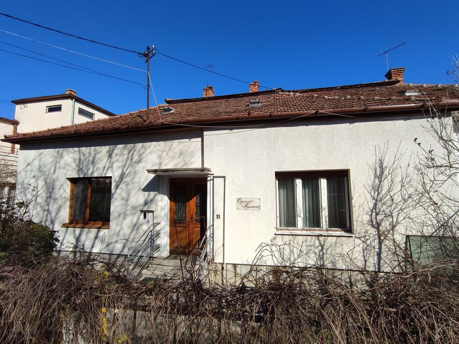 Casa individuala cu CF,5 camere, 150mp utili,teren 614mp,Zona Andrei Muresan 