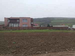 Vand teren intravilan 2700 mp posibilitate constructie hala