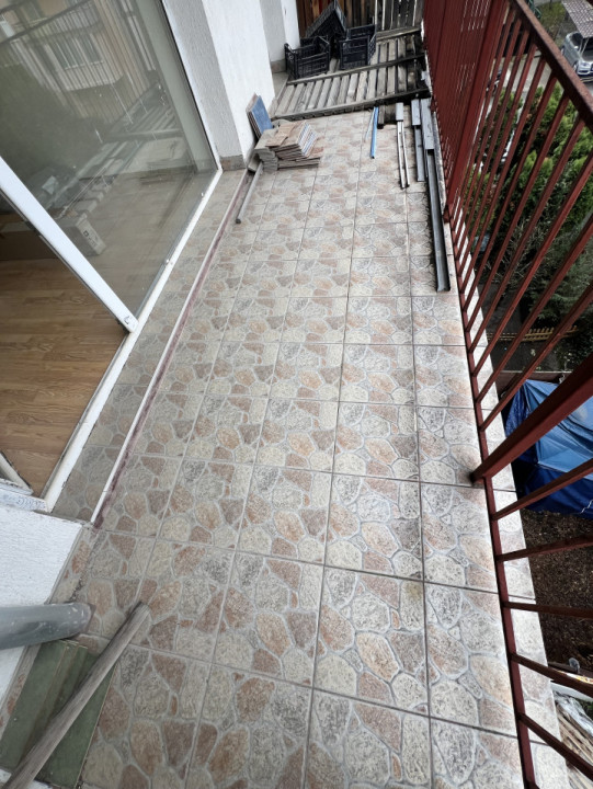 Apartament de 2 camere decomandate, parcare, strada Eroilor