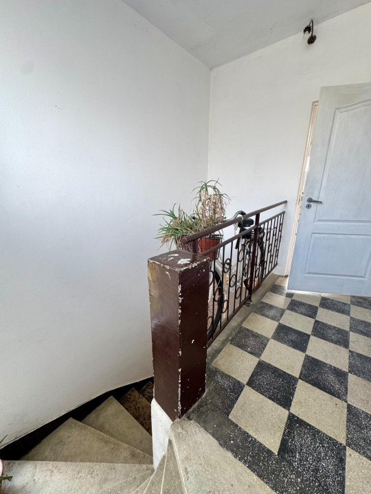 Casă 140 mp utili, teren 928 mp, zona Parcul Cetățuia, cartier Gruia