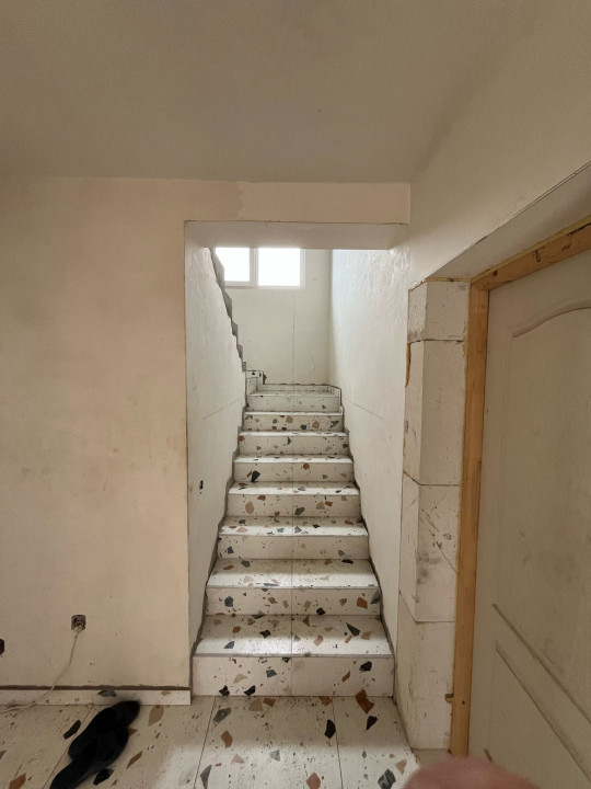 Casa individuala, 120mp, 500mp teren. Dezmir