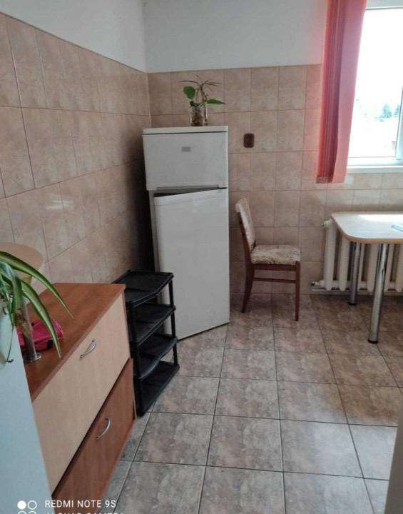 Apartament 1 camera, 42 mp, finisat, decomandat, zona strazii Arinilor