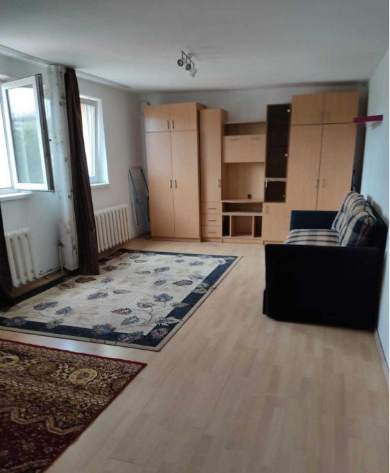Apartament 1 camera, 42 mp, finisat, decomandat, zona strazii Arinilor