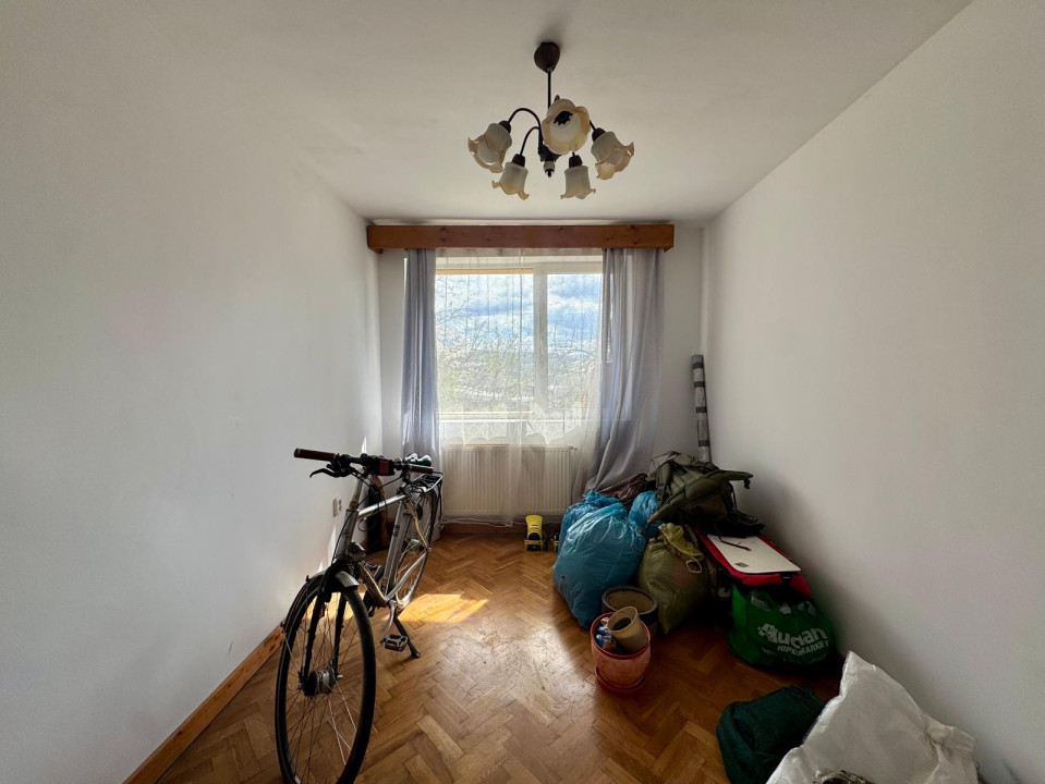 Casă 140 mp utili, teren 928 mp, zona Parcul Cetățuia, cartier Gruia