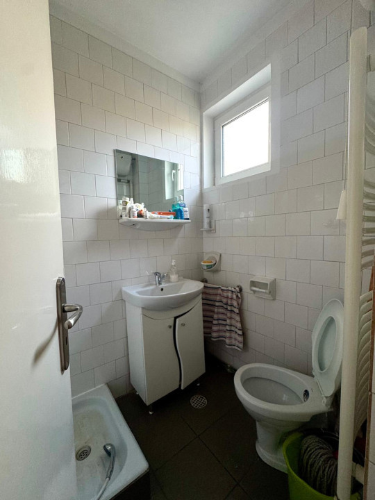 Casă 140 mp utili, teren 928 mp, zona Parcul Cetățuia, cartier Gruia