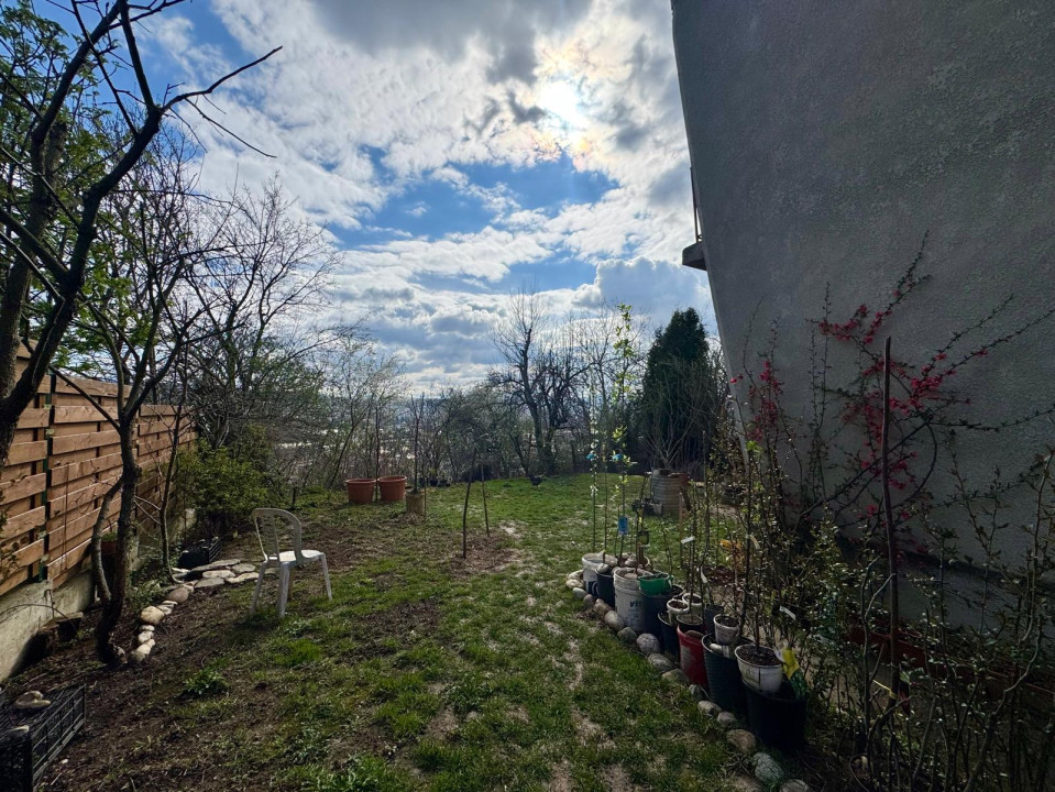 Casă 140 mp utili, teren 928 mp, zona Parcul Cetățuia, cartier Gruia