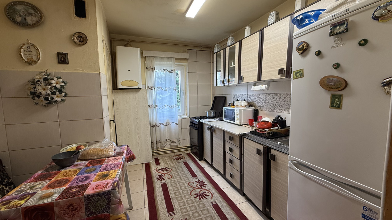 Apartament cu 4 camere in Grigorescu