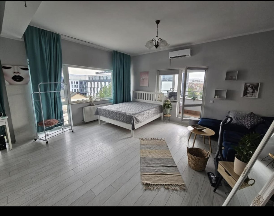 Apartament cu 1 cameră ,45 mp +balcon 10 mp,zona Centru 