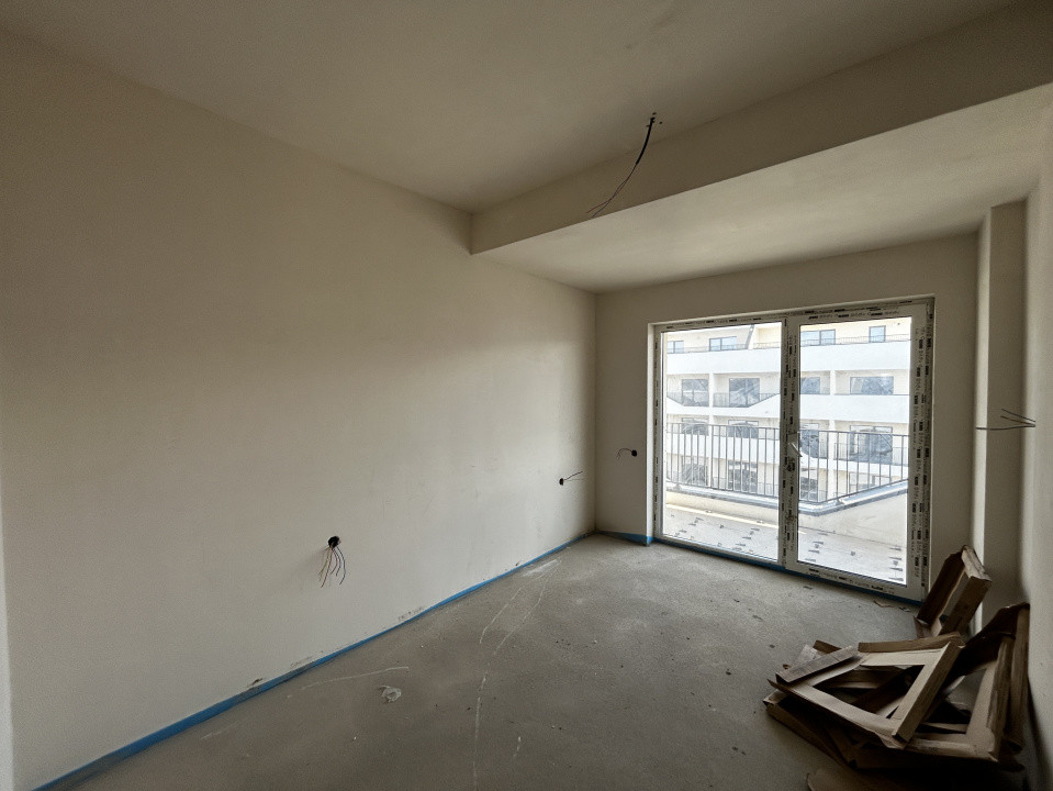 Apartament cu 3 camere 55mp plus 25mp terasa finisat Eroilor 