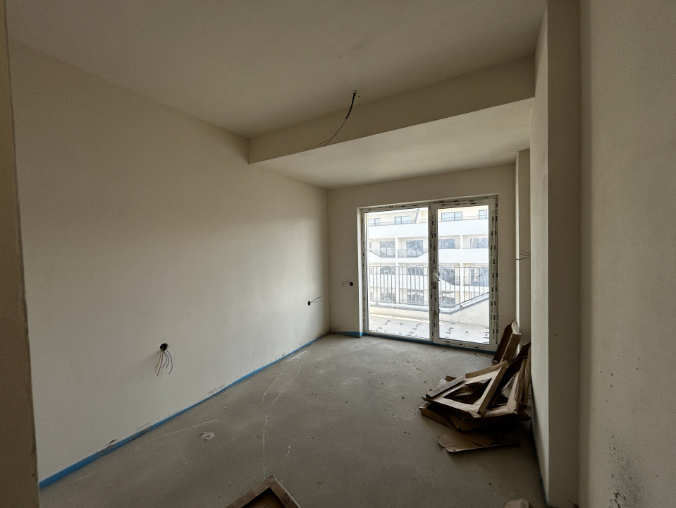 Apartament cu 3 camere 55mp plus 25mp terasa finisat Eroilor 