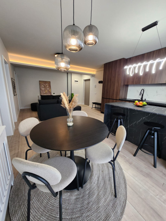 Apartament cu 2 camere, 50 mp,gradina,parcare, zona Dumitru Mocanu