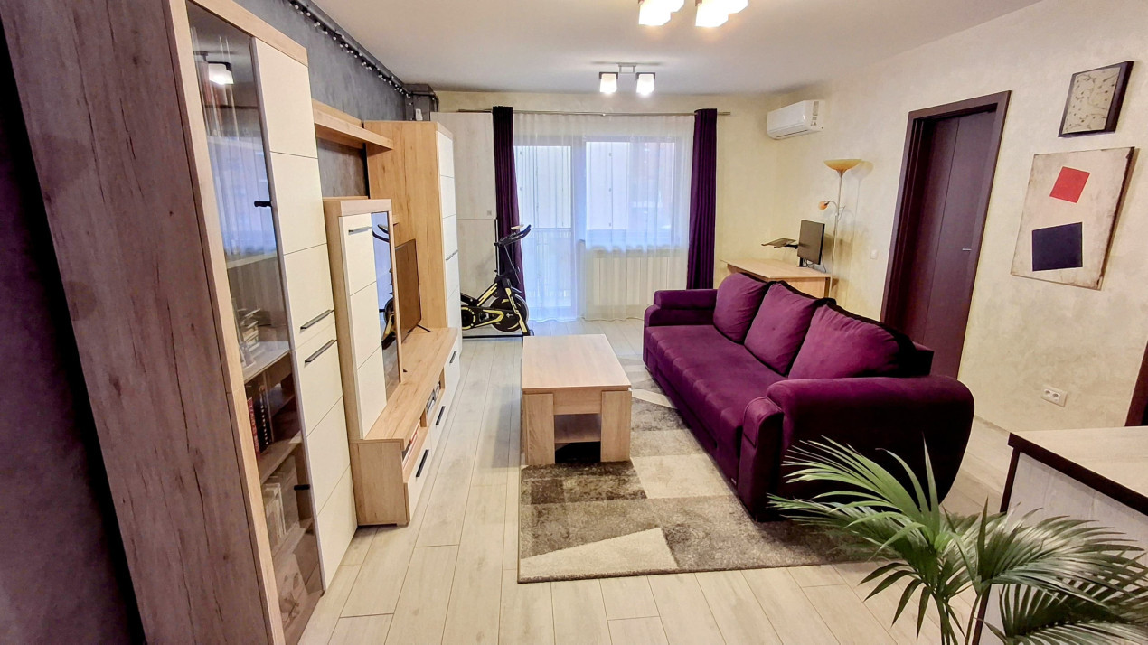 Apartament cu 2 camere, 62 mp, balcon, zona Stejarului
