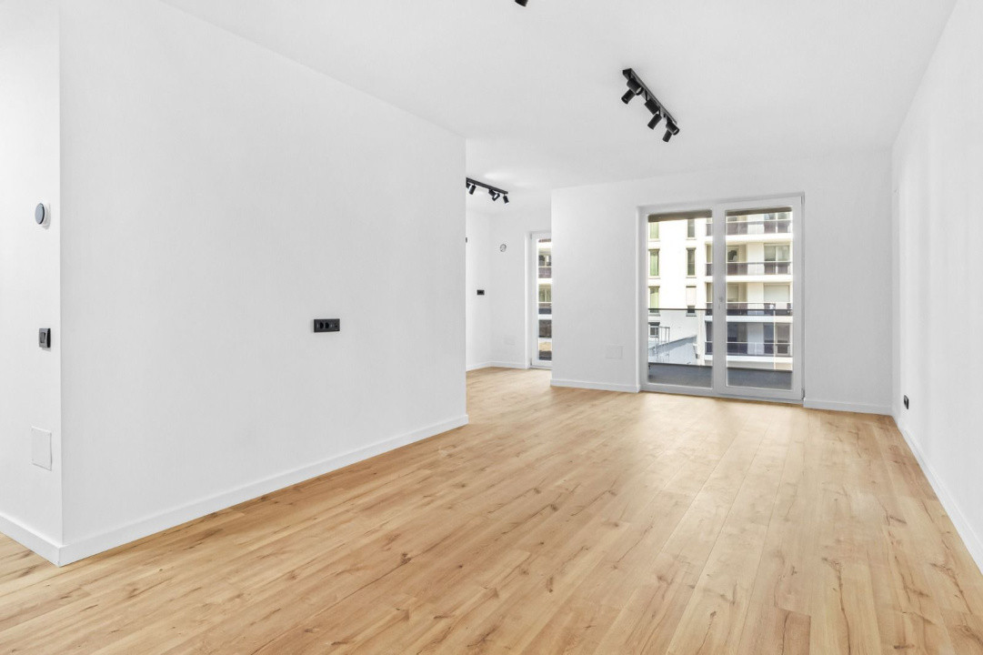 Apartament cu 2 camere, 58 mp+13 terasa, finisat,etaj intermediar, Zona Fabricii