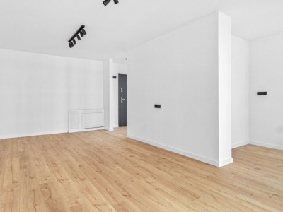 Apartament cu 2 camere, 58 mp+13 terasa, finisat,etaj intermediar, Zona Fabricii