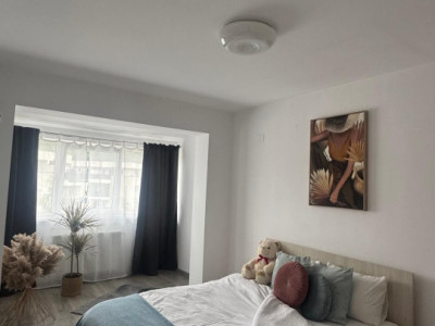 Apartament cu 3 camere, 67 mp, zona Florilor