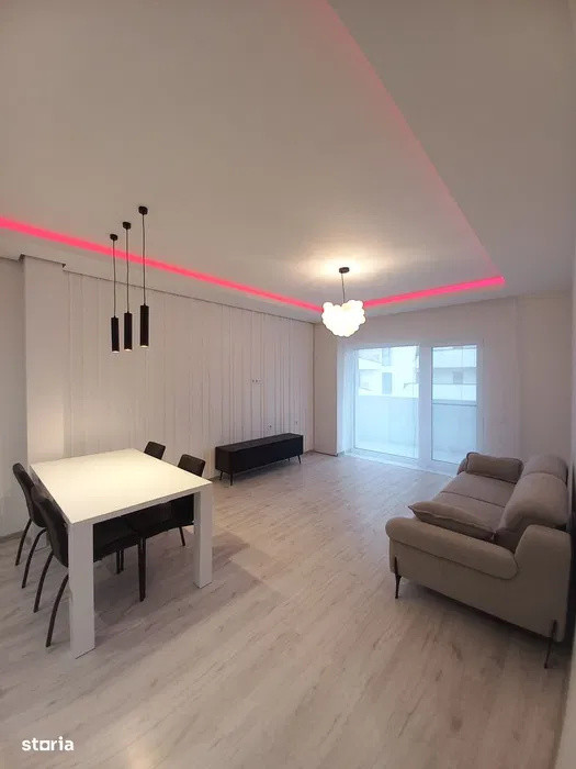 Apartament la cheie cu 2 camere, 47 mp, balcon, zona Eroilor