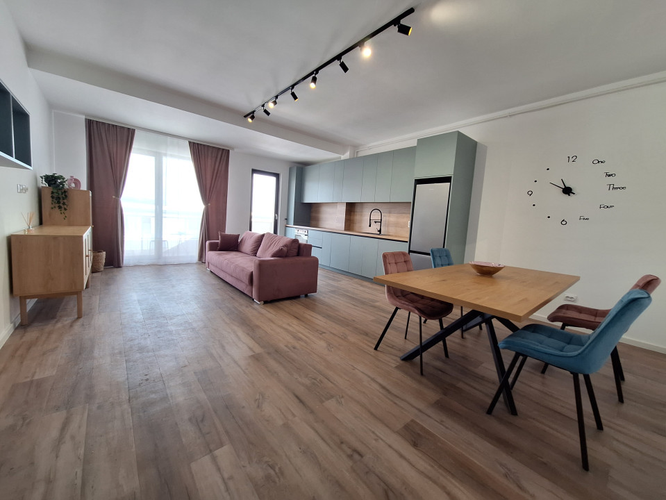 Apartament cu 2 camere, 56 mp, parcare, zona Eroilor